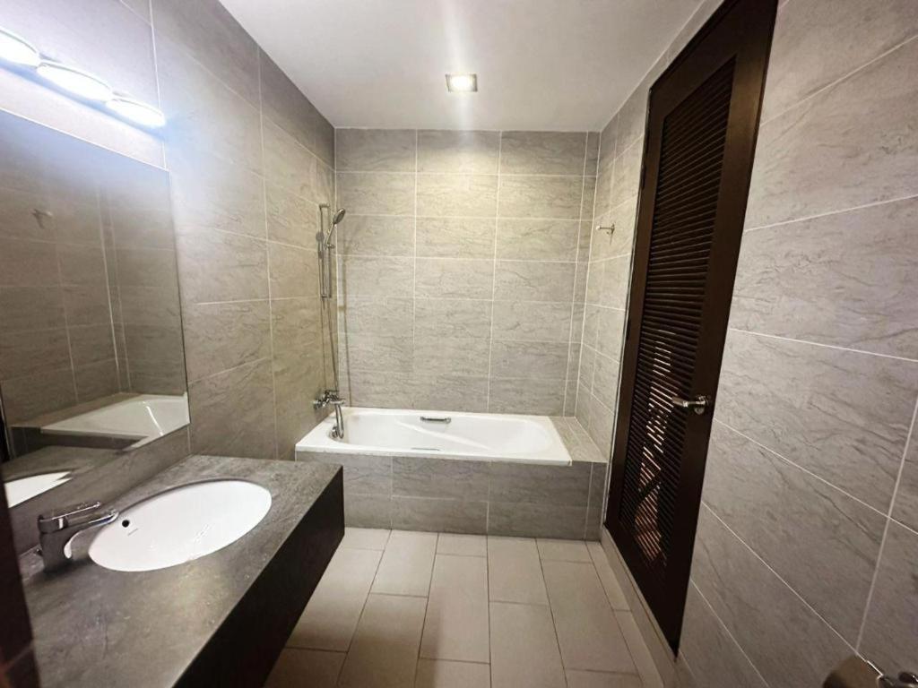 Hotel Grand Baron Taiping Dış mekan fotoğraf